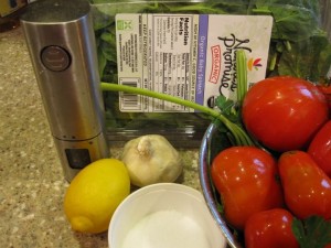 Quick-Garlicky-Spinach-and-Tomato-Stirfry-ingred
