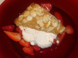 Toasted-Almond Cake with Strawberries in Syrup - GFCFSF